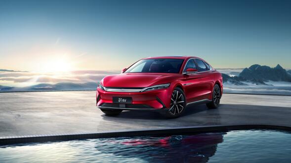 中國品牌高端C級轎車成了！比亞迪漢躋身25萬元級中高端轎車萬輛俱樂部