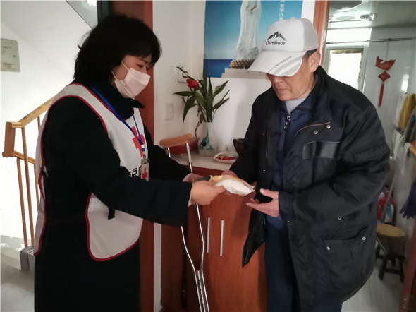 潤康苑社區(qū)開展“紅十字會關愛殘疾人”活動