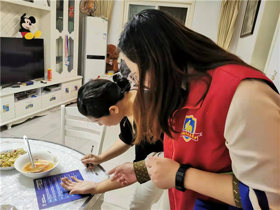 【我為群眾辦事實】馨康苑社區(qū)：反詐宣傳“面對面”守護群眾“錢袋子”