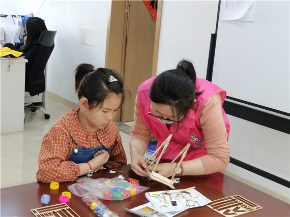 攝山村：學(xué)黨史 見行動(dòng)“童心向黨 趣玩科學(xué)“青少年科普活動(dòng)