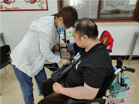 五福家園殘疾人之家：義診活動進社區(qū)