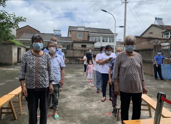 青山社區(qū)：疫情防控關(guān)系你我 基層力量攻堅奮戰(zhàn)