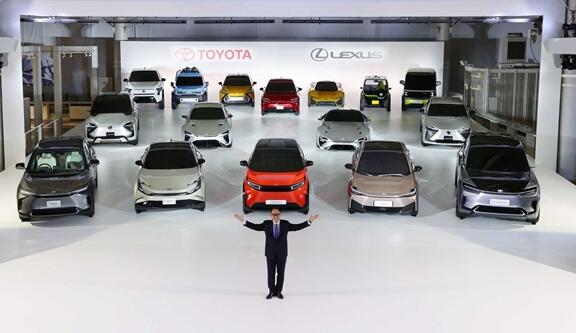 搭刀片電池！比亞迪、豐田合作打造的首款車(chē)型曝光