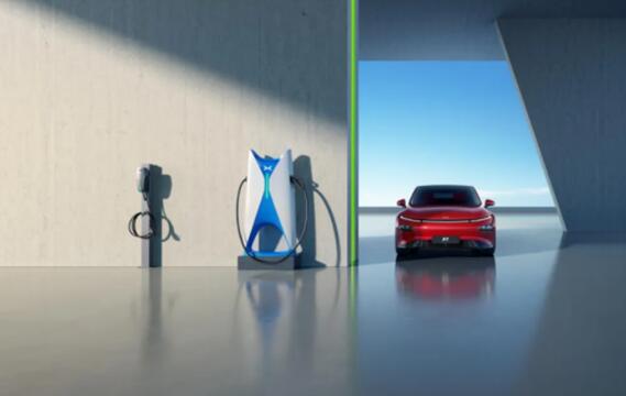 行業(yè)首家 小鵬超充貫通全國337城：何小鵬大贊！